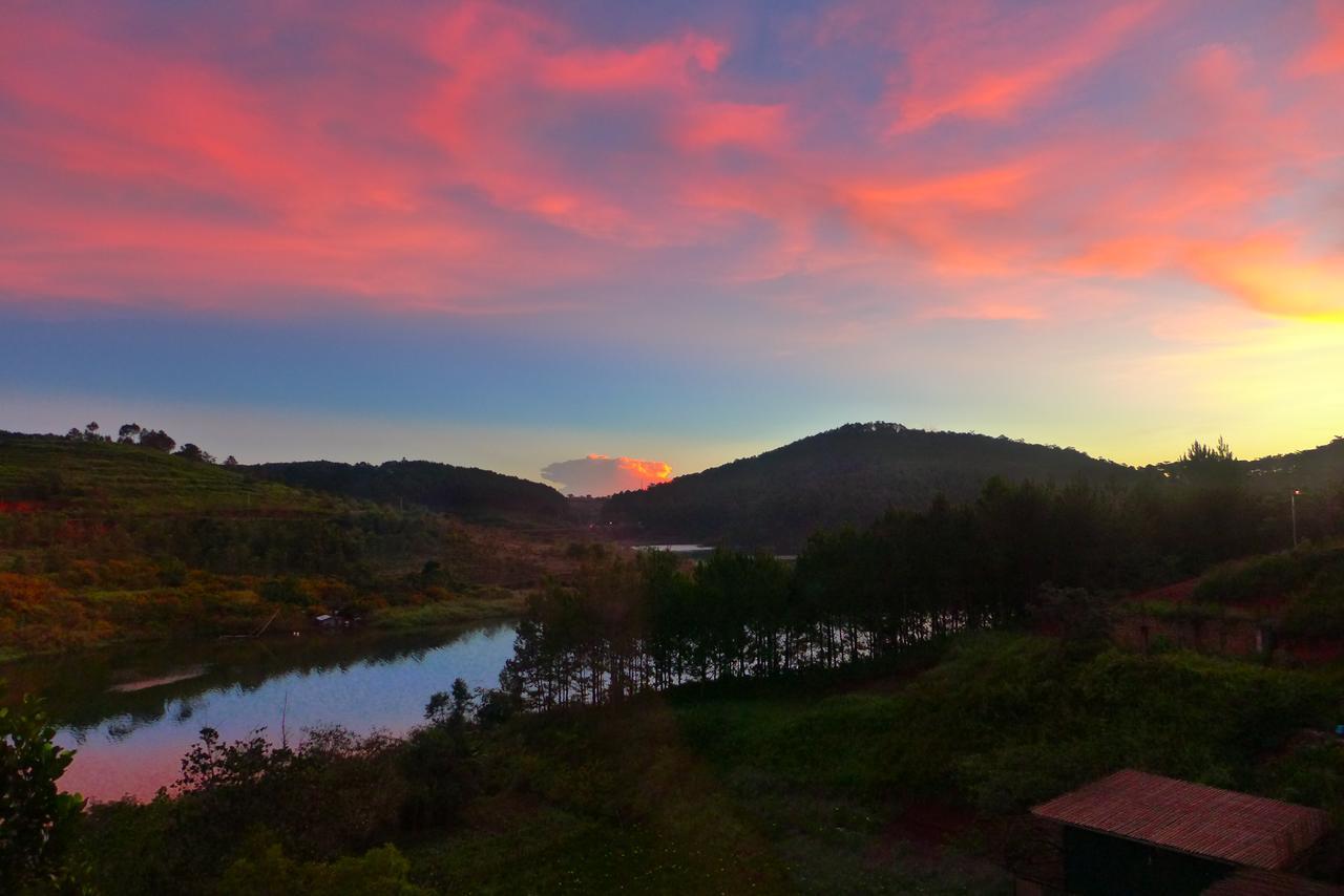 Zen Cafe Lakeside Далат Экстерьер фото